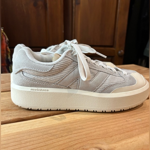 NEW BALANCE CT302 Sneakers Shoes Sea Salt M 6.5 W 8 - Picture 2 of 13